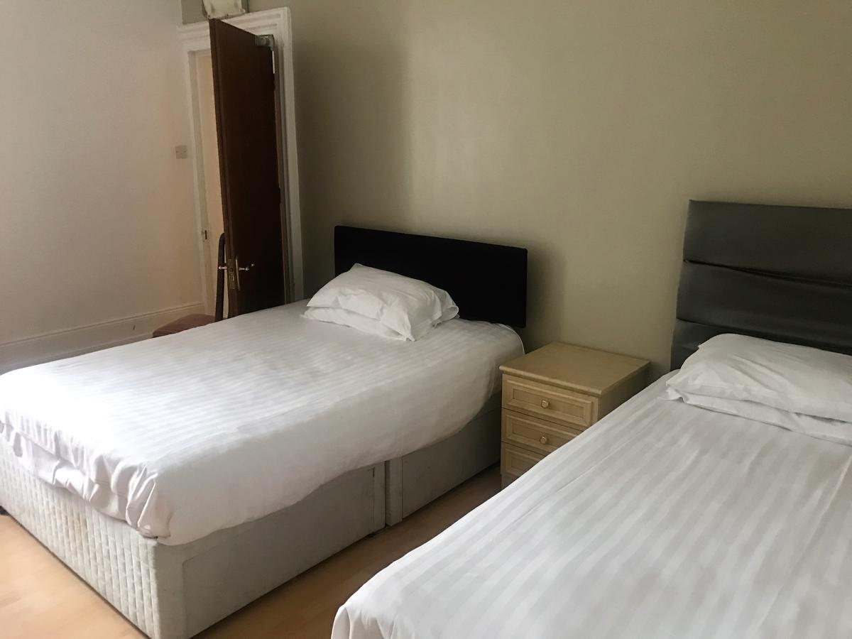 The New Clifton House Hotel Newcastle upon Tyne Ruang foto